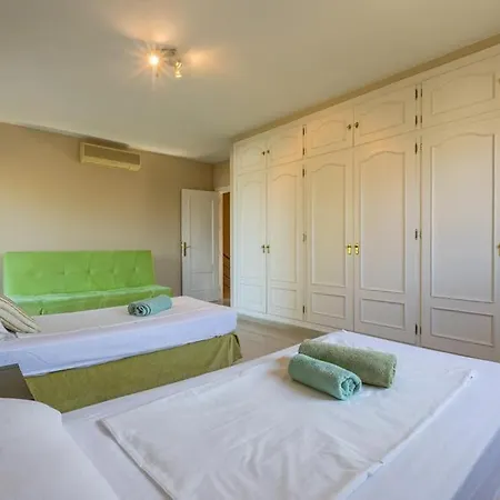 Villa Spacious 10guest In Puerto Banus With Pool Marbella